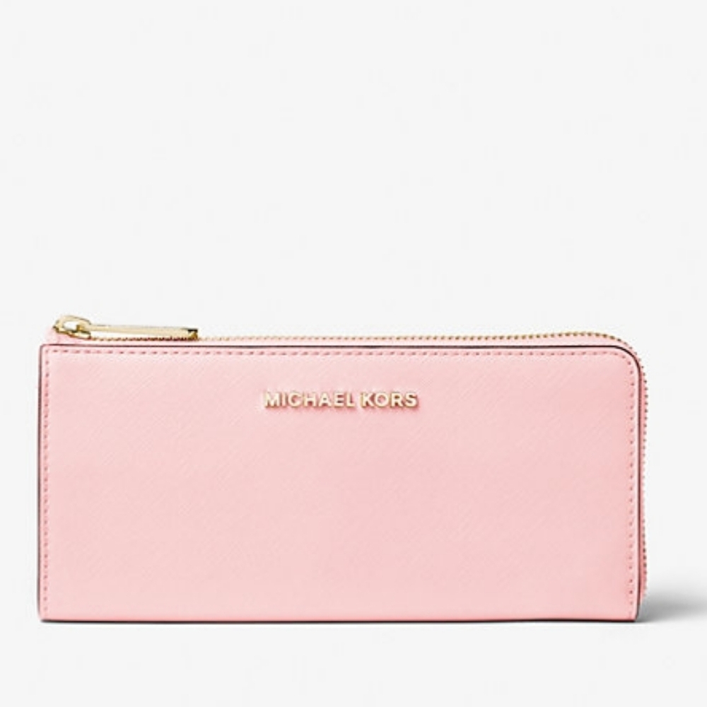 NWT Michael Kors Jet Set Travel Large Saffiano Leather Quarter-Zip Wallet